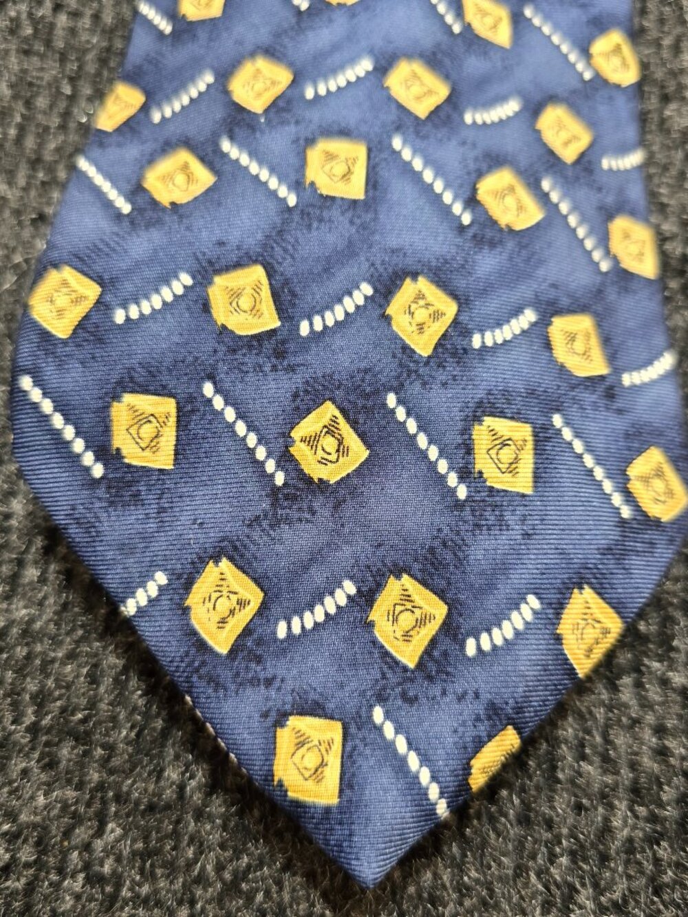 Executive Collection 100% Silk Tie Blue Yellow Geometric Pattern Made in Italy
